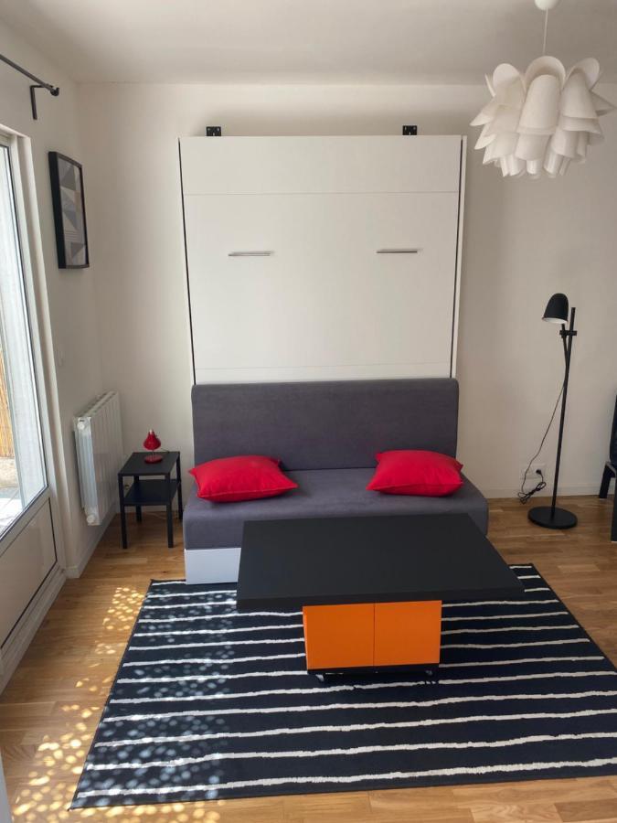 شقة Grand Studio De 38M2 Et Cour Independante De 25M2 Dont Wifi Et Netflix مونبيلييه المظهر الخارجي الصورة